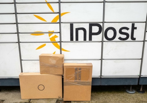 Co dalej z kurierami InPost? Firma odpowiada na narastające pytania
