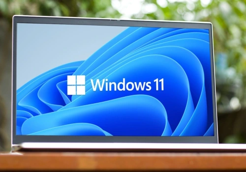 Microsoft to nie monolit. Były wiceprezes o zmianach w Windows 11