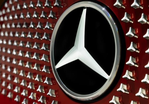 To koniec złotych czasów Mercedesa. Gigantyczne spadki zysków i panika na giełdzie