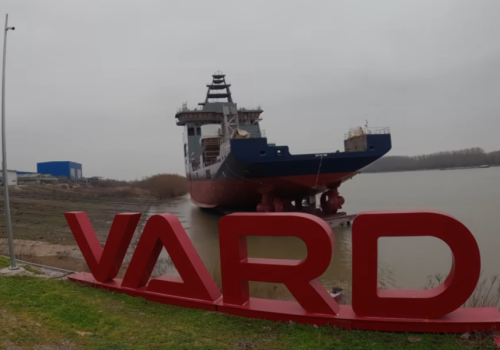 Island Offshore odbiera wstępnie wyposażony hybrydowy statek „Island Evolution”