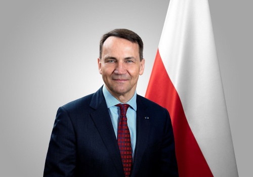 Sikorski w Monachium: USA narzucają nam swoje wartości