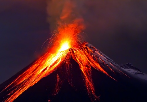 Gdy lód znika, ziemia drży. Najgroźniejsze wulkany świata mogą się obudzić