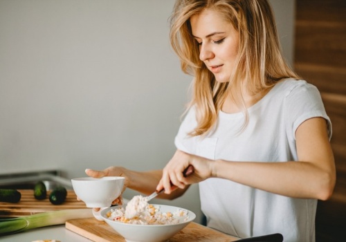 Ta prosta sałatka znika ze stołu w kilka chwil. Cała rodzina ją uwielbia