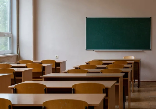 Te kierunki znikają ze szkół. MEN stawia na „zawody przyszłości”