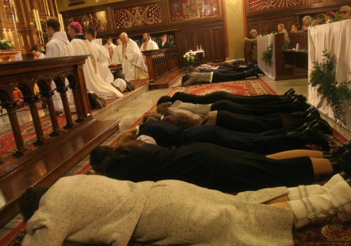 Konsekracja dziewic w Warszawie. Jedną z nich dziennikarka