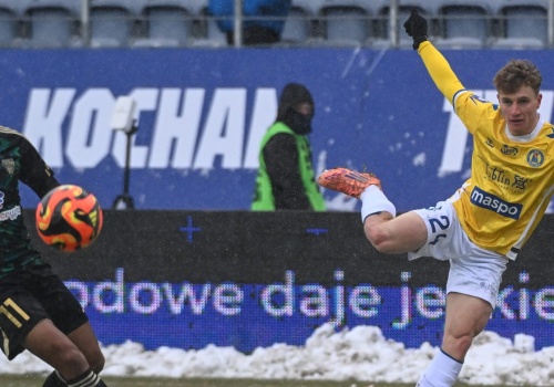 Lechia śrubuje rekordy. Mena bohaterem, Motor pokonany po dreszczowcu