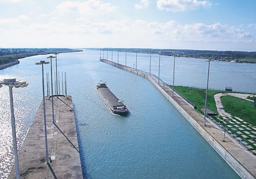 Największa wyspa rzeczna w Europie. Na jakiej rzece się znajduje?