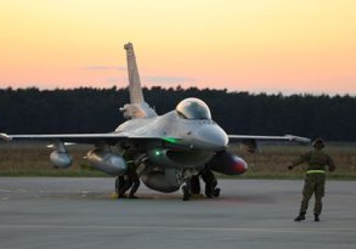 Wstydzą się pomocy z Polski. Zwrócili się do USA