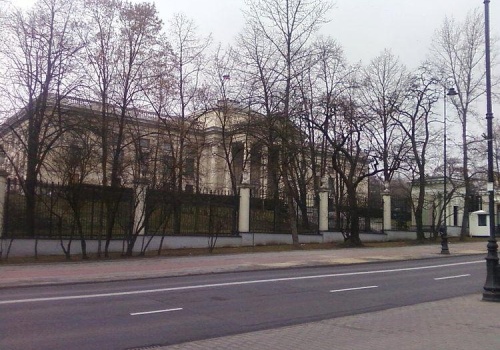 Zgromadzenie przed rosyjską ambasadą i możliwe utrudnienia w ruchu na Belwederskiej