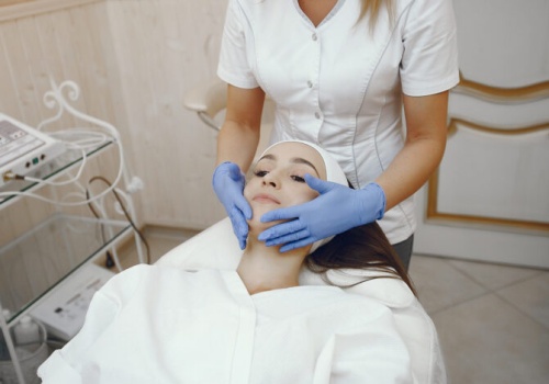 Granica została wyznaczona. Medycyna estetyczna zarezerwowana dla lekarzy