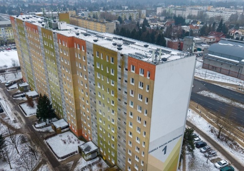 Przez cztery lata nikt nie zorientował się, że nie żyje. W mieszkaniu znaleziono zmumifikowane ciało. Pan Józef zostanie pochowany jako 