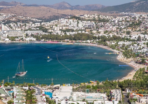 Ceny kierunków wakacyjnych szybują – duży popyt na Turcję, Grecję, Wyspy Kanaryjskie