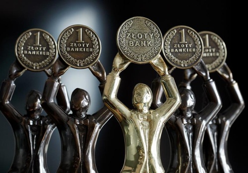 Jak co roku sprawdzamy obsługę i produkty bankowe. Kto najlepszy?