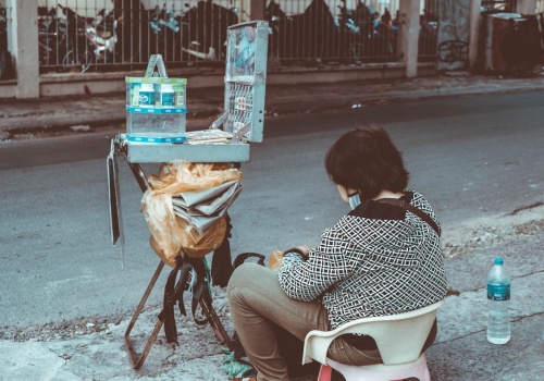 Na urlopie wychowawczym nie dostajesz pensji, ale możesz prowadzić firmę. Jest jeden warunek