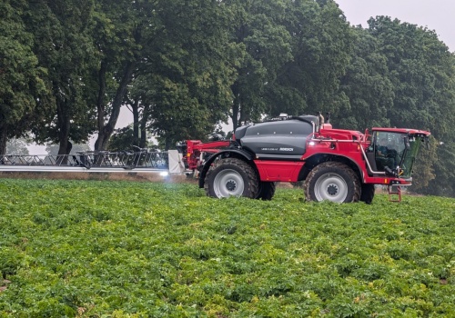 Kurs na opryskiwacz 2026. Ile kosztuje i jak znaleźć ośrodek szkoleniowy?