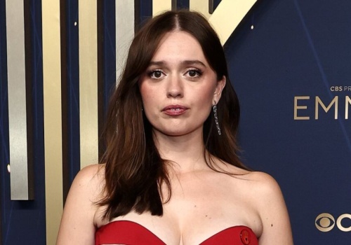 „The Idiot(s)” – Aimee Lou Wood na pierwszym zdjęciu z filmu Małgorzaty Szumowskiej