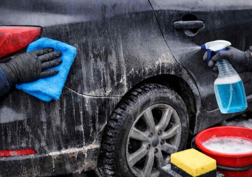 Sól drogowa to wróg Twojego auta. Tak usuniesz ją pewnie i bezpiecznie