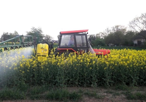 Nowy obowiązek dla rolników: godzina zabiegu w dokumentacji ŚOR