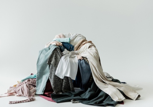 Nowe zasady zrównoważonej mody. KE zakazuje firmom niszczenia odzieży