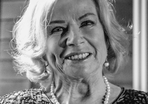 Styl i kultowe kreacje Bożeny Dykiel. Jakimś cudem ludzie nie zwrócili na to uwagi