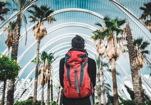 La Liga na żywo za 836 PLN 😲 Loty Ryanair, noc w hotel i bilet na Valencię CF