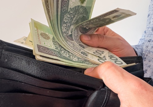 O tyle wzrosną emerytury od 1 marca 2026. Sprawdź, ile otrzymasz z ZUS