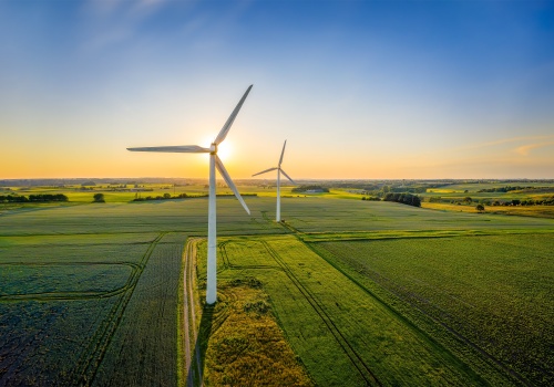 „W tej dyscyplinie olimpijskiej byśmy nie wygrali”. Potrzeba więcej OZE w systemie