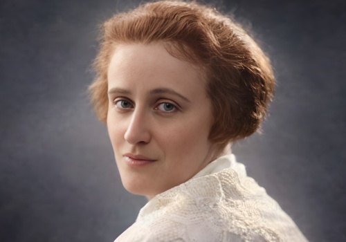 ​Niezłomna poetka u boku Marszałka. O ewenemencie Kazimiery Iłłakowiczówny