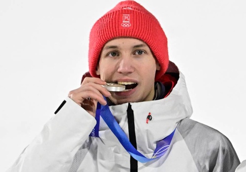 Trzy medale na jednych igrzyskach. Niezwykły debiut Tomasiaka