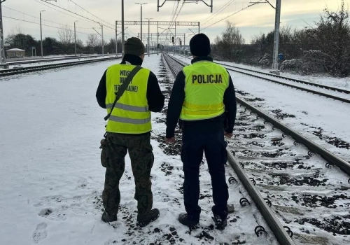 Zatrzymał pociąg z ropą, miał dokumenty po rosyjsku. Prokuratura, ABW i kontrwywiad w akcji