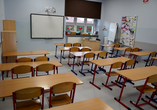 Zimową przerwę wykorzystali na odświeżenie i doposażenie gminnych podstawówek