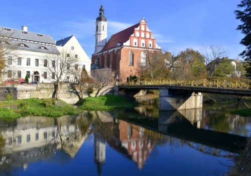 To polskie miasto mało kto wybiera na weekend. Wiosną wygląda bajecznie