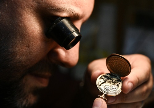 Król mógł być tylko jeden. Ta marka luksusowych zegarków zarobiła najwięcej w 2025