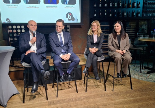 Przełom dla użytkowników iPhone’ów. Tej funkcji płatniczej dotąd w Polsce nie mieli