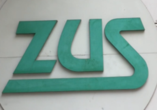 Świadczenie uzupełniające od ZUS. Sprawdź, kto otrzyma 500 zł w 2026 roku