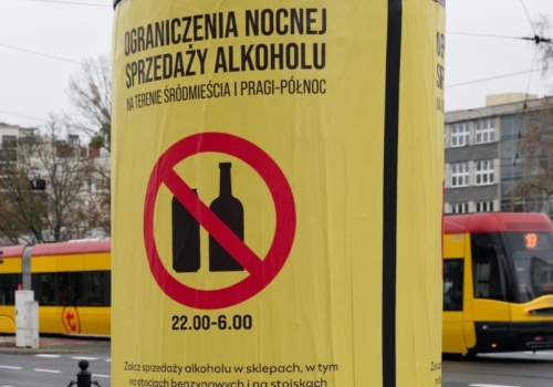 Nocna prohibicja w Warszawie jeszcze przed wakacjami. Niby niedługo, ale i tak bardzo późno