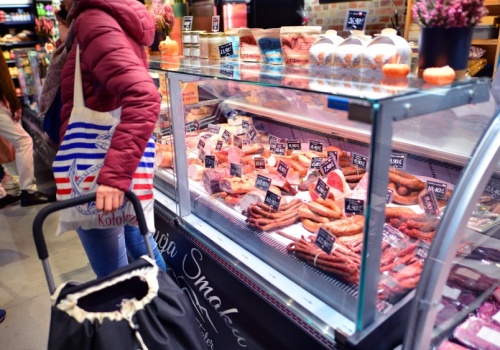 Myślą o końcu taniego mięsa w Polsce. Bo wzrost podatku pomógłby planecie