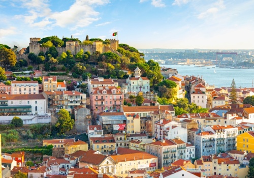 City break w Lizbonie ☀️🍷🏰 Loty i hotel w centrum za 969 PLN 😎