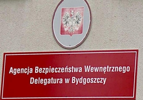 Akt oskarżenia za szpiegostwo na rzecz rosyjskiego wywiadu. Wiktorowi Ź. grozi dożywocie