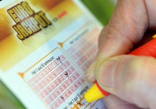 Eurojackpot bez sensacji we wtorek. Dwóch Polaków wygrało jednak całkiem duże sumy