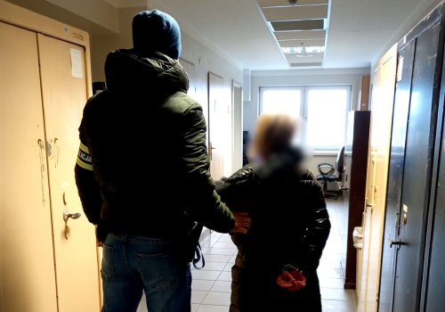 48-latka uderzyła w płot jednej z poseseji w Wolborzu. „Jechała po piwo dla siebie i męża”