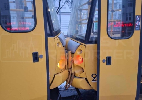 Zderzenie dwóch tramwajów w Śródmieściu. 6 osób trafiło do szpitala