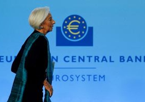 Christine Lagarde chce zrobić przysługę Macronowi? Ustąpienie przed końcem kadencji z wyborami w tle