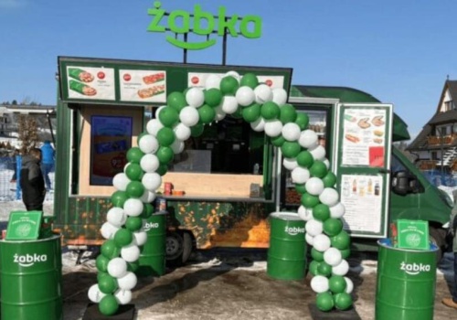 Żabka podbija Podhale. Sieć testuje nowy format franczyzy