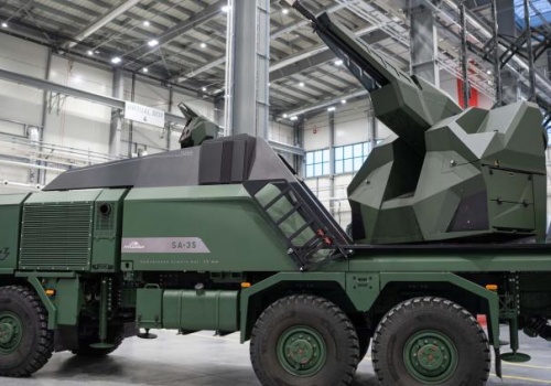 Drugie życie zakładów w Raciborzu. Jelcz rusza z montażem pojazdów dla polskiej armii