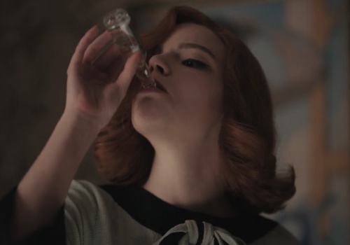 Ten prosty trik może sprawić, że będziesz pić mniej alkoholu. Odkryli go naukowcy z Australii