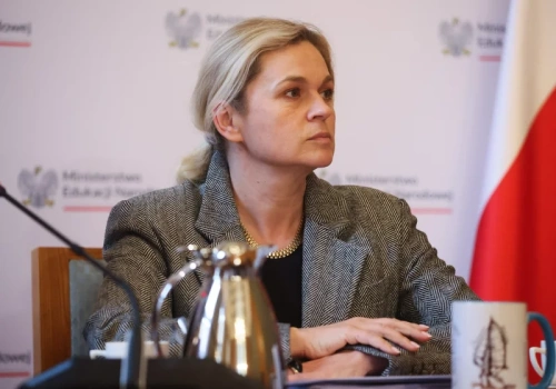 MEN szykuje zwrot ws. nowego przedmiotu? Nowacka pozostawia „furtkę”