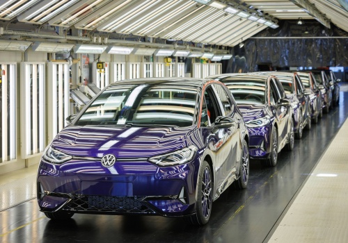 Volkswagen tnie koszty. Zamknięcia fabryk i 60 mld euro oszczędności