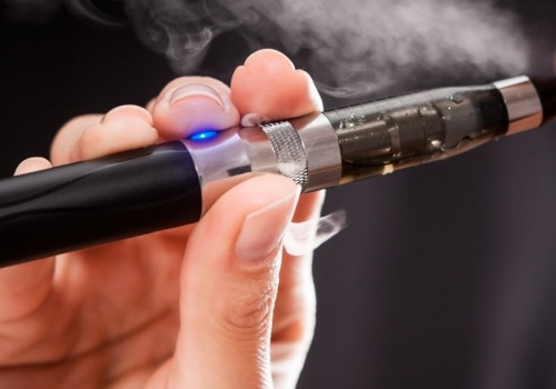 E-papierosy pod lupą resortu finansów. Szykują się zmiany w akcyzie