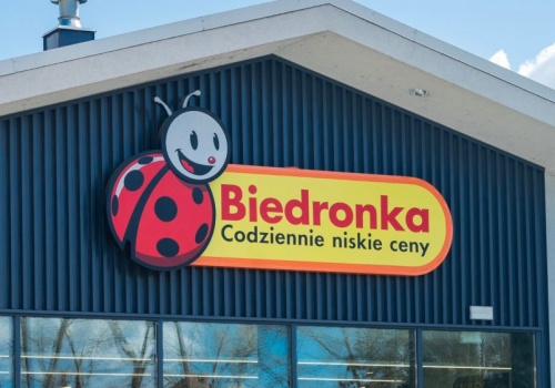 Biedronka robi rewolucję w zasadach oddawania butelek. Już nie będą brać jak leci